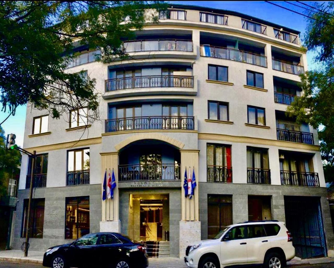 Tbili Hotel Tbilisi Esterno foto